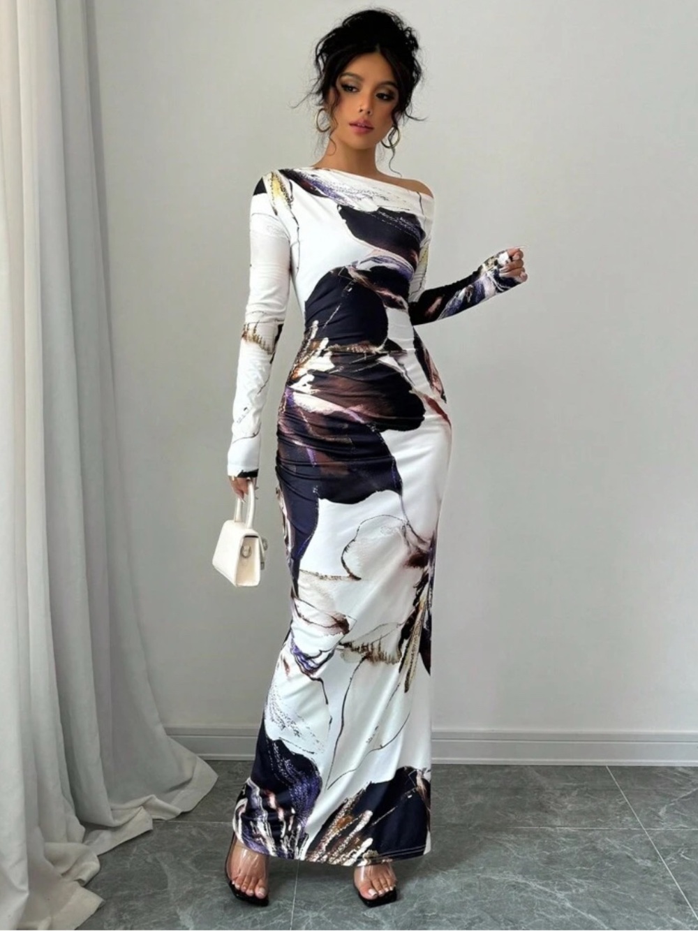 NWOT Women’s Long Sleeve White Floral Abstract Maxi Dress size XL